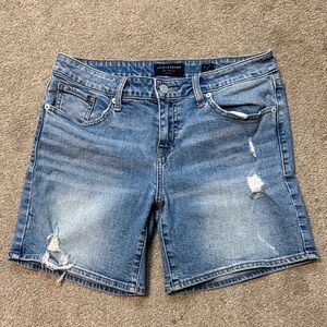 Lucky Brand Light Wash Distressed The Roll Up Denim Shorts Size 6/28